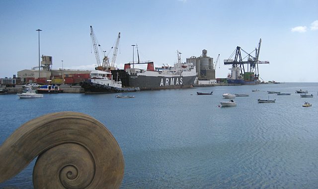 Hafen_Puerto_del_Rosario