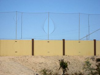 Zaun_Fussballstadion_CC_b640