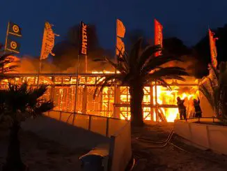 Feuer in der Surfstation Rene Egli auf Fuerteventura