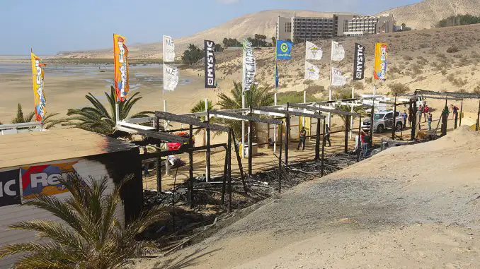 Fuerteventura Windsurfing Center Rene Egli nach dem Feuer