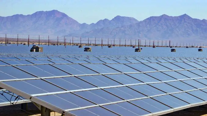 Solar-park-Fuerteventura-w