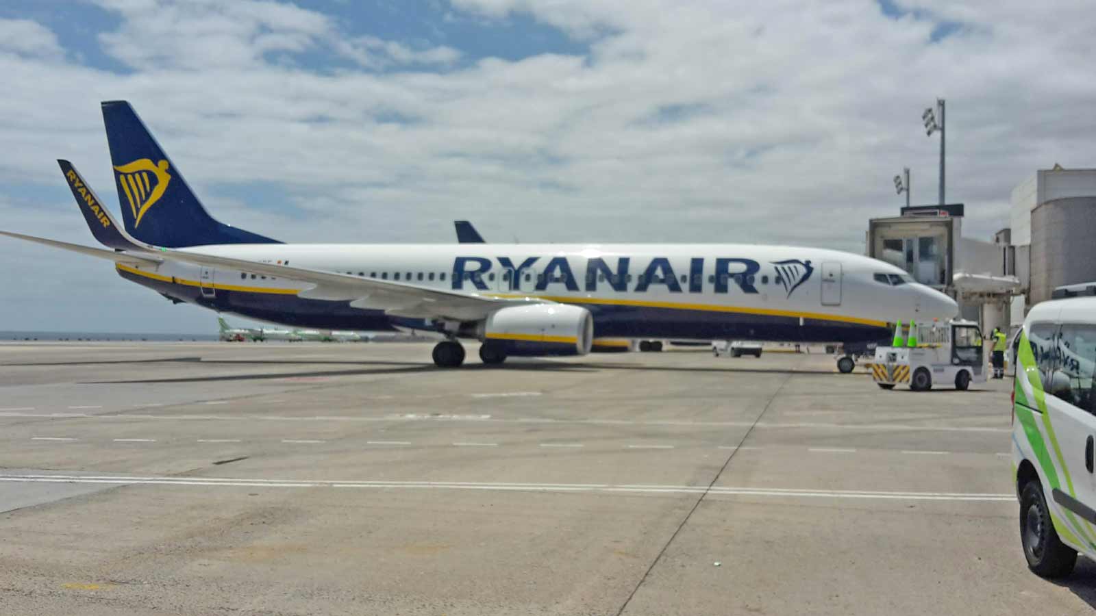 Ryanair-schließt-Basen-auf-Gran-Canaria-und-Teneriffa