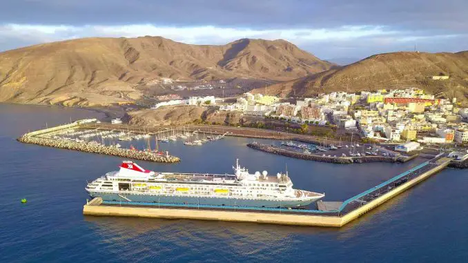 Kreuzfahrtschiff-Fuerteventura-Gran-Tarajal