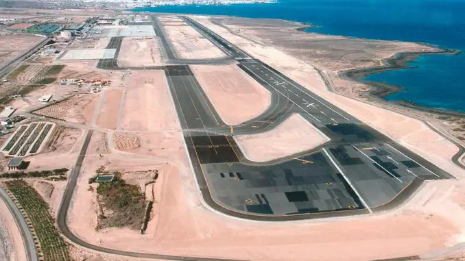 Flughafen-Fuerteventura-w