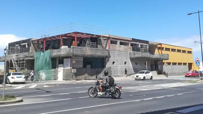 1,5 Jahre Verzögerung: Ärzte-Zentrum in Corralejo soll im September 2020 fertig werden 1 Corralejo Centro de Salud