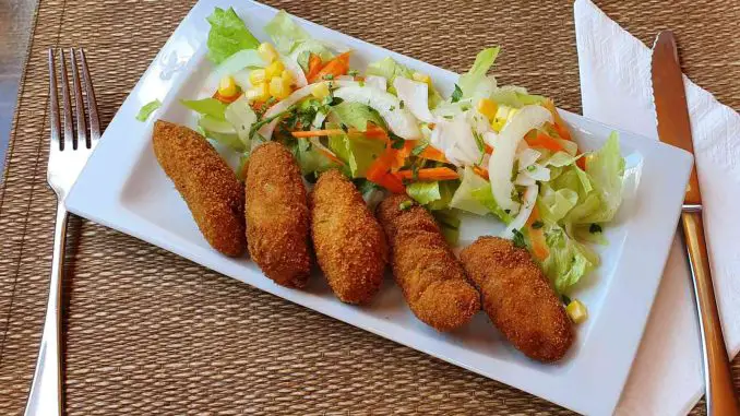 Kroketten-mit-Salata