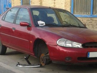 verlassenes Auto