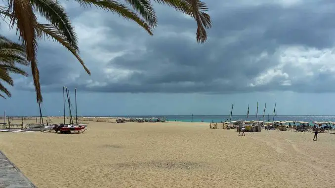 Wolken-Regenwahrscheinlichkeit-web