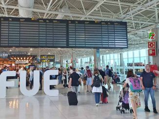 Anzeigentafeln ausgefallen Flughafen