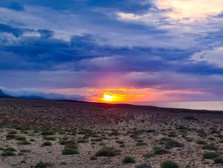 Sonnenuntergang mit Wolken