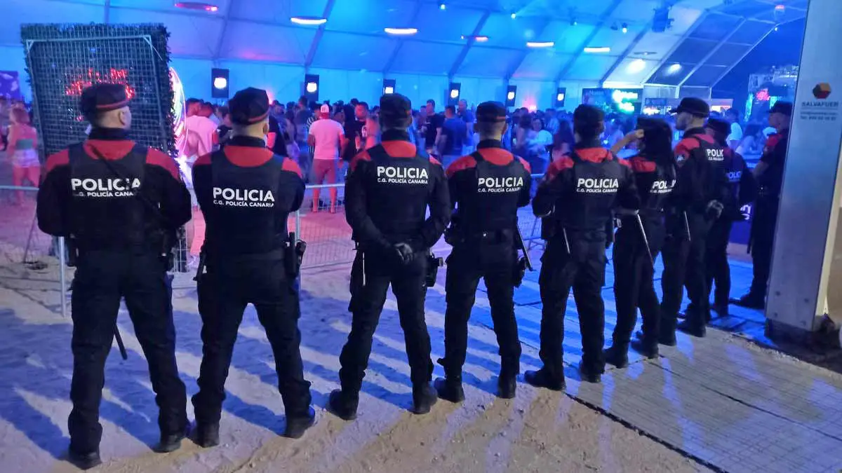 Policia Canaria Fuerteventura Carpa