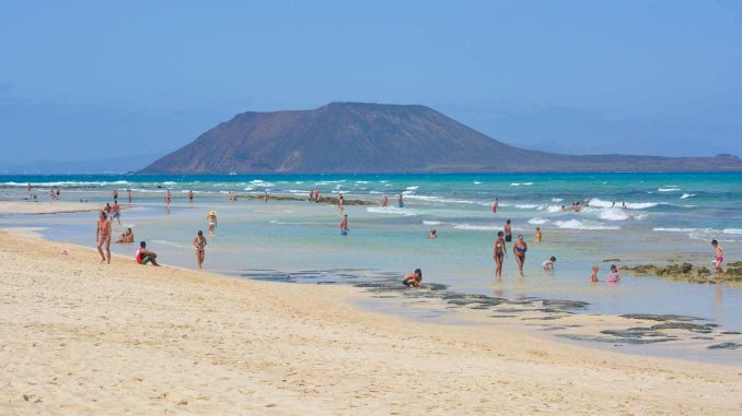 Grandes-Playas-Corralejo-Lobos