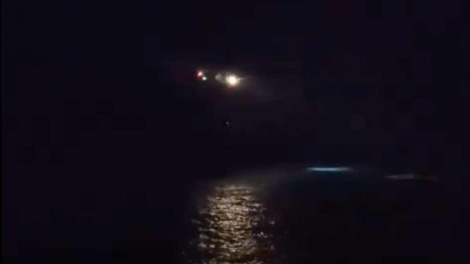 Hubschrauber-Ajuy-Nacht