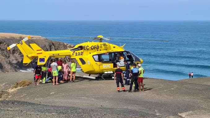 SUC-Hubschrauber-Surfunfall-La-Pared-Fuerteventura