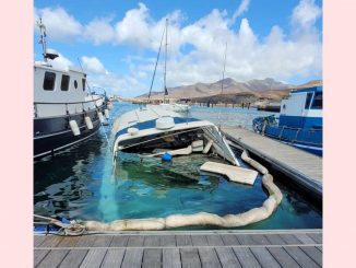 Versenktes Motorboot Morro Jable