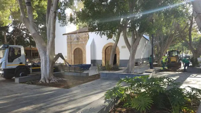 Pajara-Kirchplatz-Verschönerung