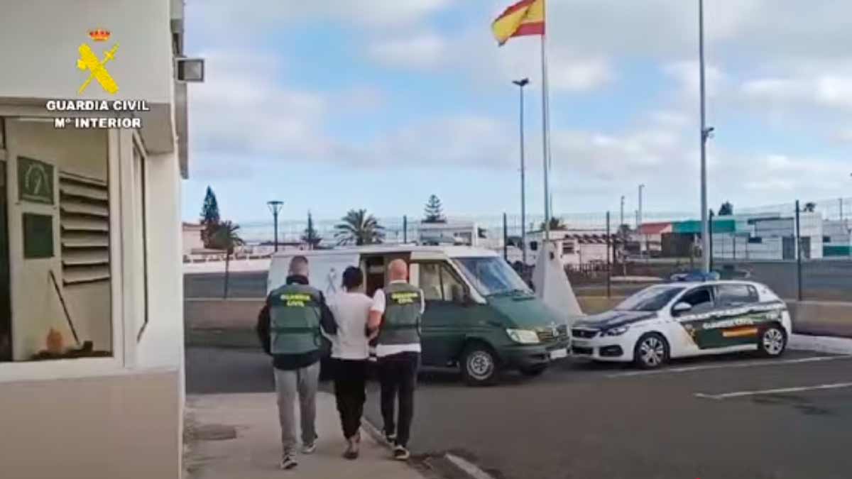 Zwei weitere Festnahmen wegen des Mordes an dänischem Touristen auf Fuerteventura 1 Guardia Civil Festnahme