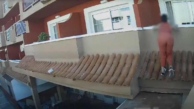 Einbrecherin-Hotel-Caleta