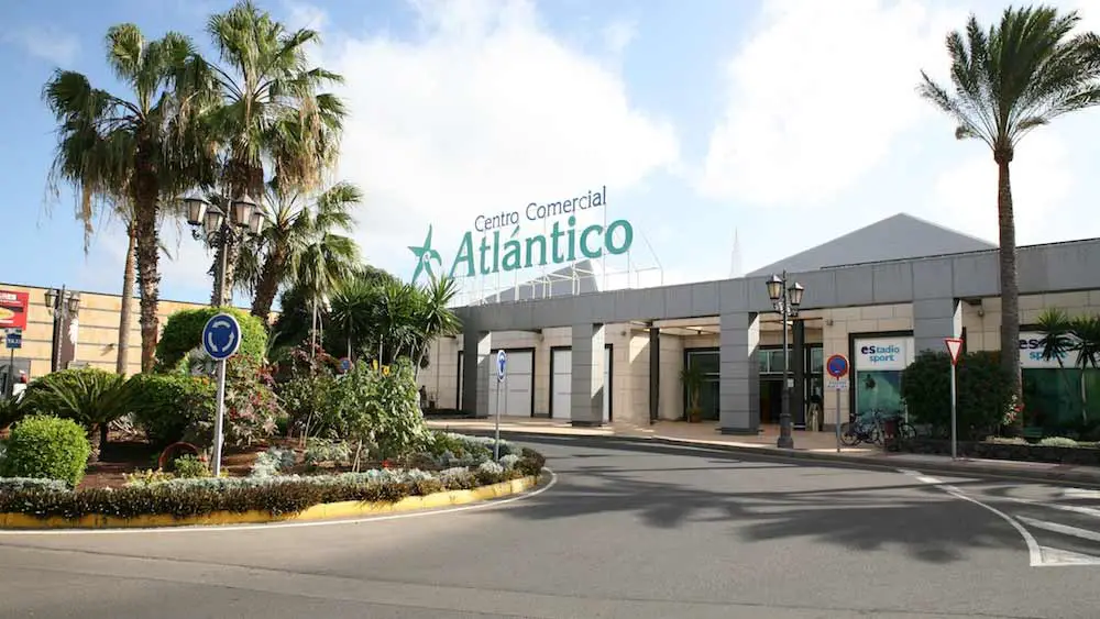 Centro-Comercial-Atlantico-Caleta-de-Fuste