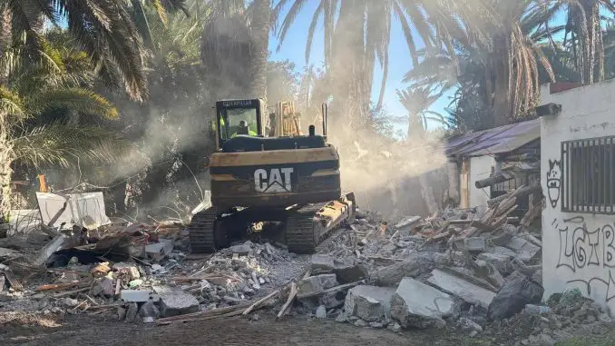 Abriss-Grünzone-Costa-Calma-Bagger