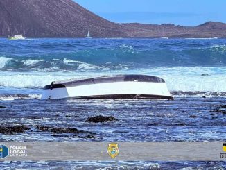 gekenntertes Segelboot Corralejo