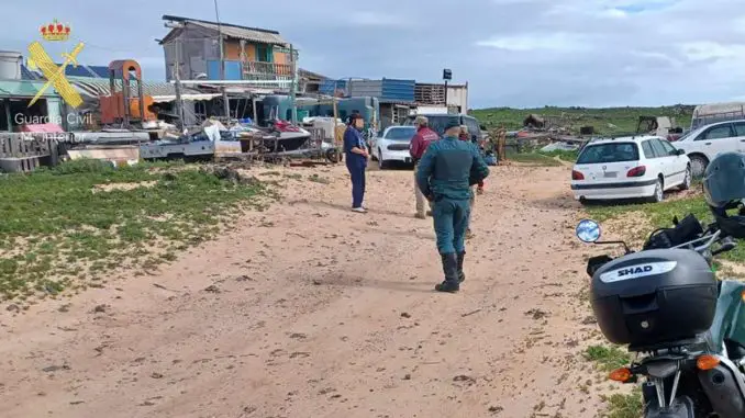 Seprona-illegales-Gebäude-La-Oliva