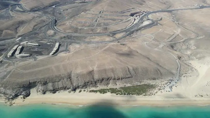 Tierra-Dorada-Autobahn-unfertige-Urbanisation