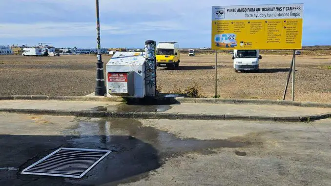 Wasser-für-Wohnmobile-Ensorgung-El-Cotillo