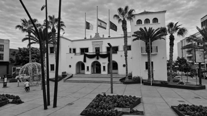 Regierungssitz-Fuerteventura-Trauer